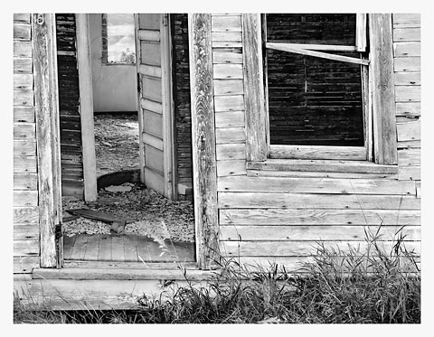 Manifold Entrance, Dorthy AB